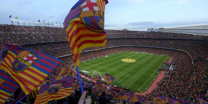 Sân nhà Camp Nou với sức chứa khủng của Câu Lạc Bộ Bóng Đá Barcelona