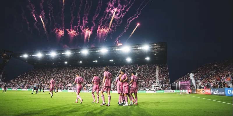 Chase Stadium là sân tạm thời của câu lạc bộ bóng đá Inter Miami