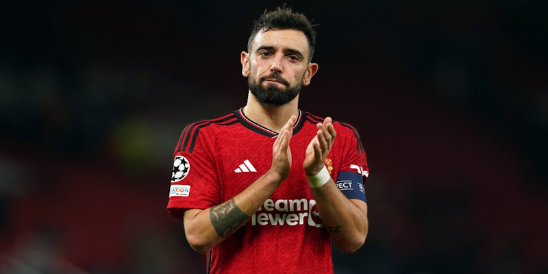 cầu thủ bóng đá Bruno Fernandes và chức đội trưởng MU